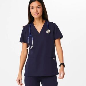 FIGS Casma Scrub Top
